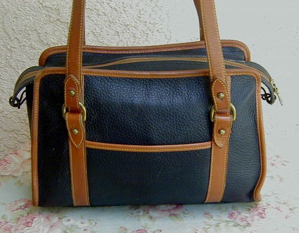 Navy Blue Leather Vtg. DOONEY & BOURKE Satchel Tote Bag~Purse  