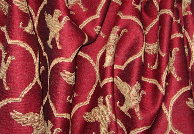 yards Rich Kravet Red Gold Victorian Gothic Medieval Griffin 