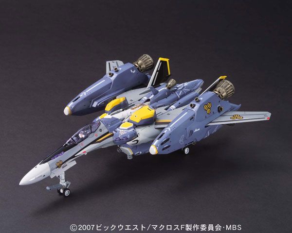 MACROSS FRONTIER 1/72 #06 Super Messiah Valkyrie Ozuma  