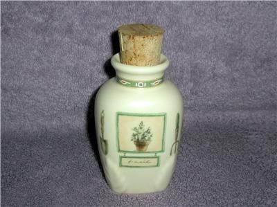 Pfaltzgraff NATUREWOOD Basil Spice Jar w/Lid  