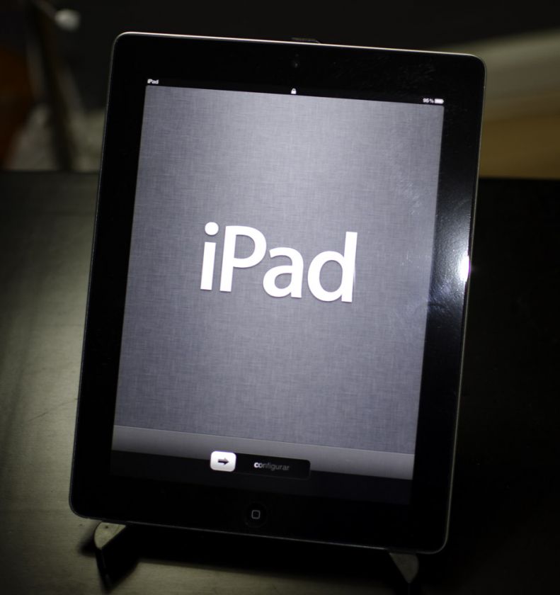 Black 32GB iPad 2 WiFi   Perfect condition 885909457595  