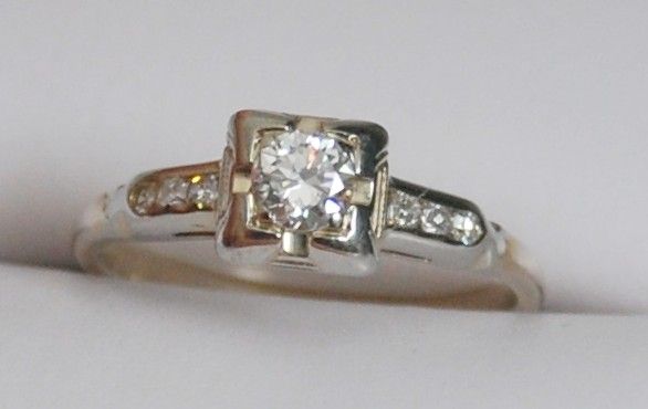 14k white gold solitaire 1/3 + carat VVS2 clarity size 5 1/4 vintage 