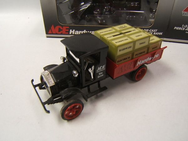 Racing Champions  Pierce Arrow Truck  