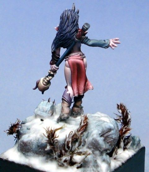 Guild Of Harmony 30mm Maeviir Dark Elf Sorceress  