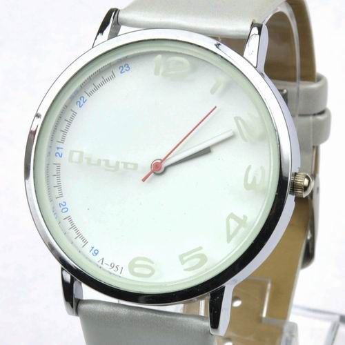   Gift PU Leather Pure White Analog Type Wrist Bangle Watch Wl302  