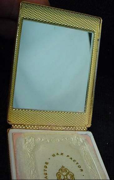 Vintage MAX FACTOR Compact Rouge Gold Mesh Rhinestones  