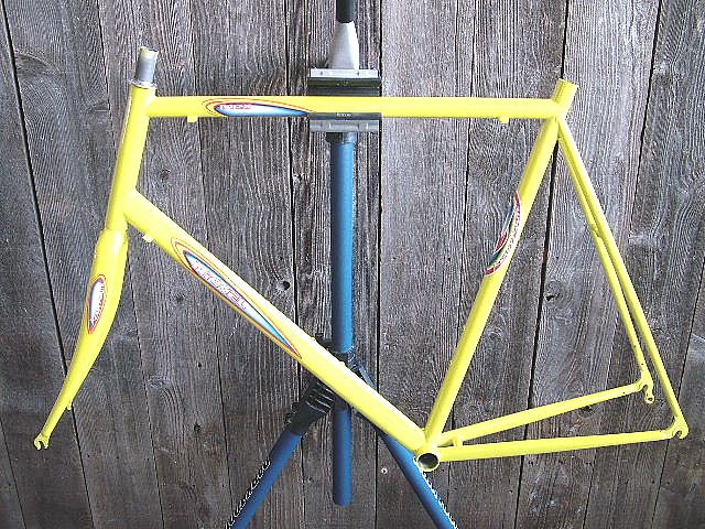 NOS Bertin Road Frame and Fork (60 cm)Yellow Finish  