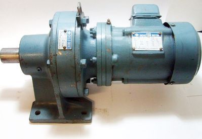 SUMITOMO CYCLO SPEED GEAR REDUCER CNHM 4115 0.50HP R289  