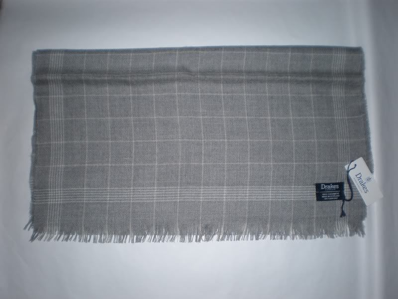 DRAKES London Scottish cashmere scarf   New with Tags  