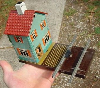 1930s MARKLIN TRAIN SET TIN CLOCKWORK RAILWAY STATION HOUSE DEPOT 