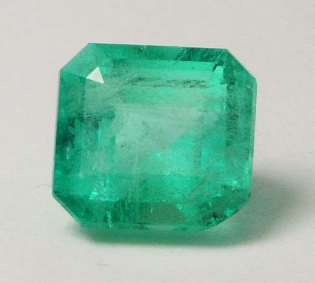 66 CTS COLOMBIAN EMERALD CUT MUZO MINE  