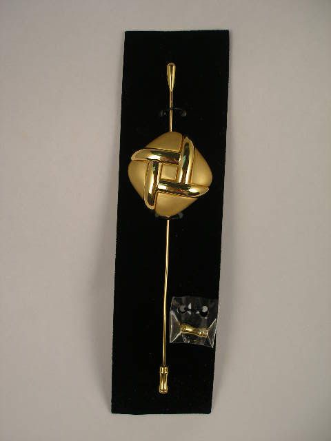 NEW LINDA DANO Gold Tone HUGE Long Square Gold Tone Pin  