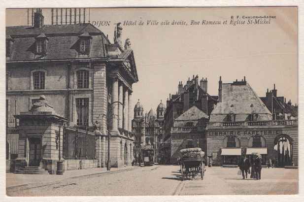 FRANCE DIJON RUE RAMEAU ET HOTEL DE VILLE CPA POSTCARD  