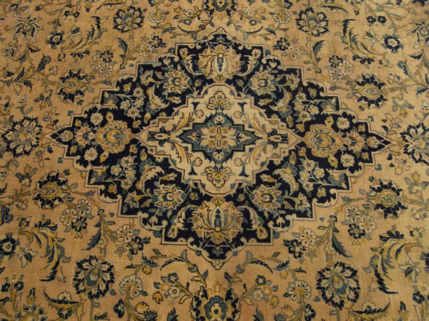 10x13 Handmade Antique Persian Kashan Rug *The Rug is Much Nicer Then 