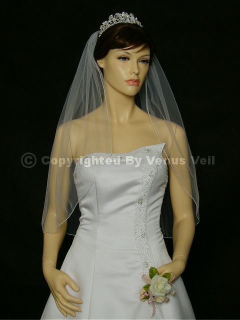   Veil only. Tiara, Necklace and other accessories are not included