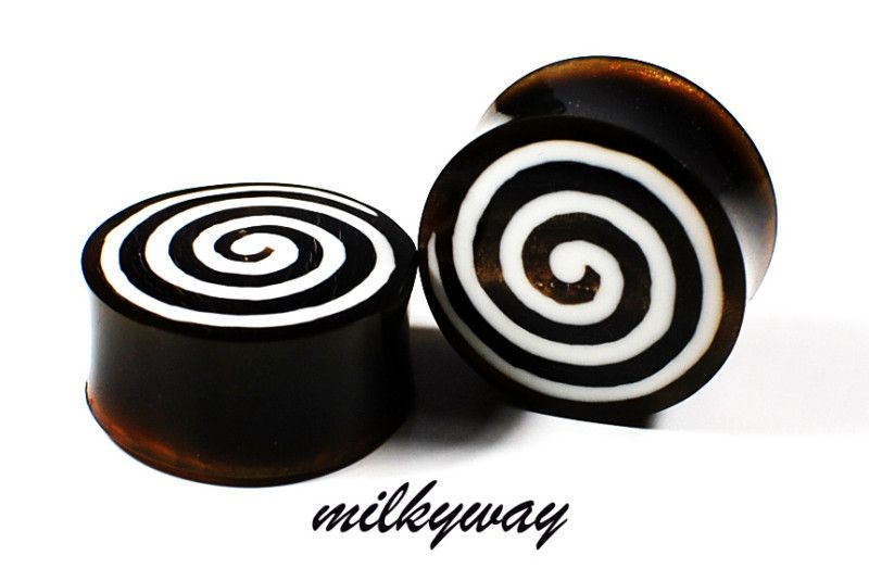 BUFFALO HORN ORGANIC SPIRAL EAR PLUG GAUGE BLACK tribal  