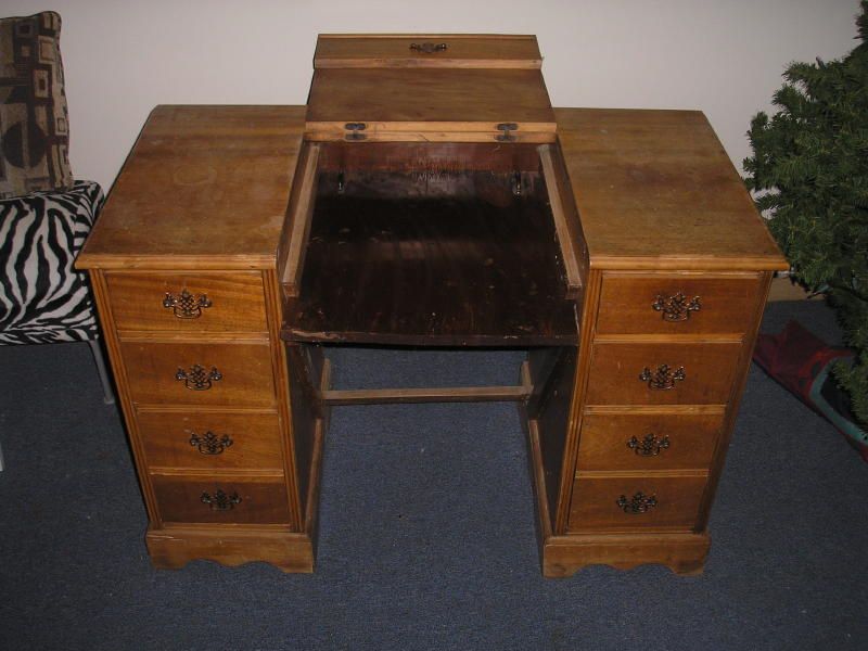 Antique Rare Oak Convertible Typewriter Desk w/Original Hardware 