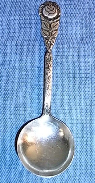 PP6 * HILDESHEIM ROSE CREAM SPOON ANTIQUE GERMAN  