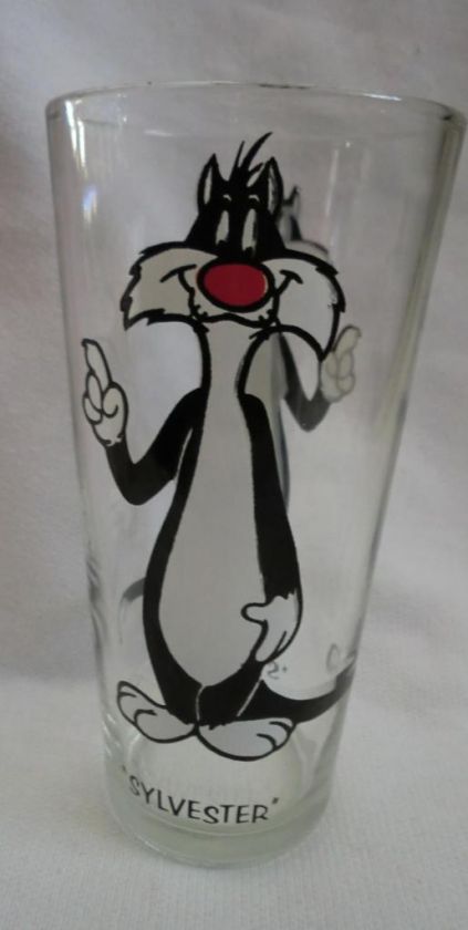 VINTAGE 1973 PEPSI COLLECTOR SERIES GLASS SYLVESTER  