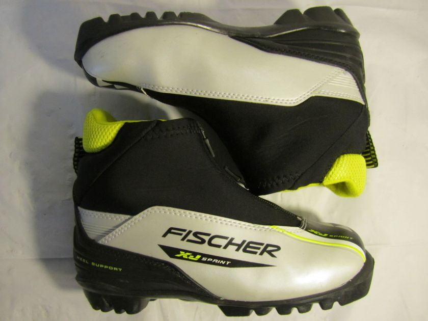 Jr. Fischer XJ Sprint NNN Cross Country Ski/Race Boots s 34 EU  