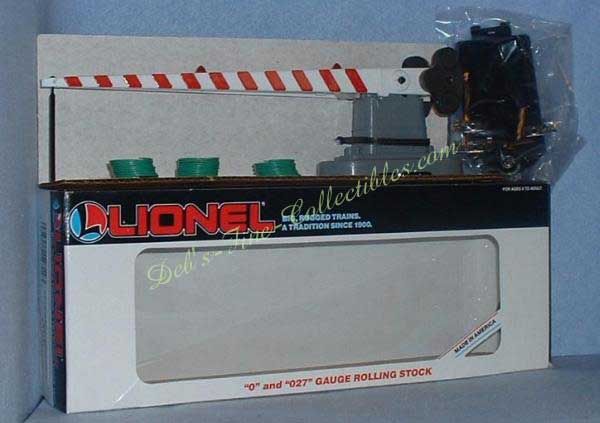 LIONEL   Automatic Crossing Gate   0 gauge   MIB  