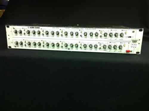 Klark Teknik DN 410 Parametric Equaliser  