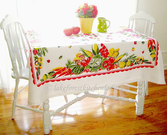 1950s Vintage Style Tablecloth Vegetable Garden Veggies  