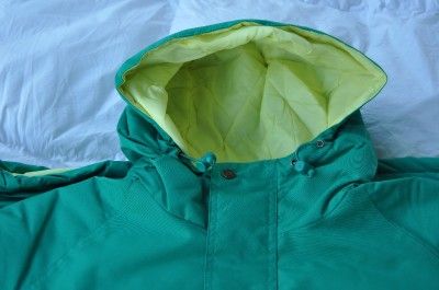 John Deere MENS All Weather Coat with hood extra large NEW  
