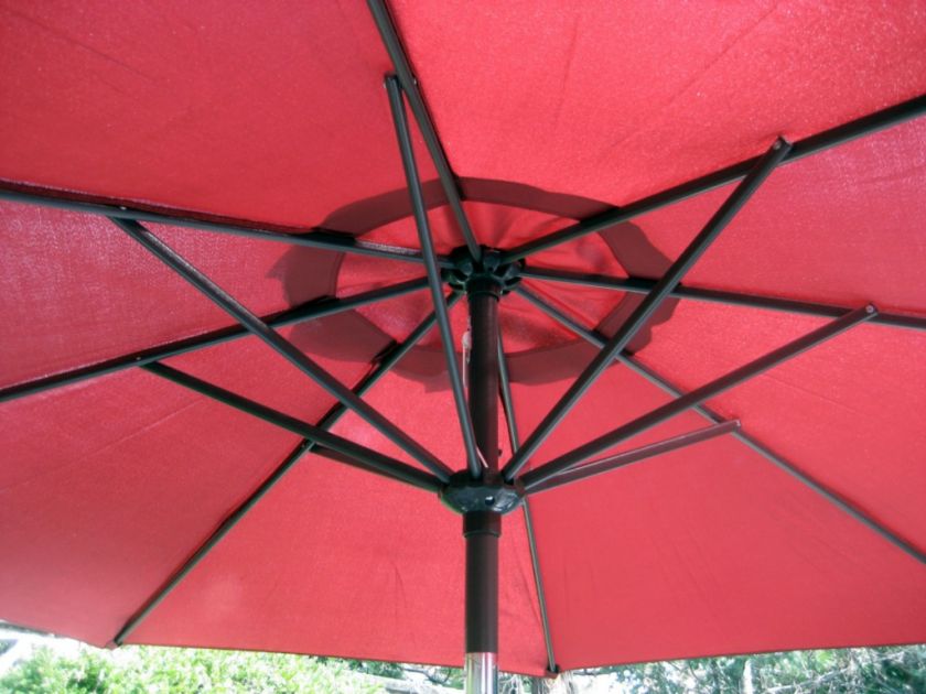 FT.MARKET PATIO UMBRELLA DELUXE CRANK TILT BURGANDY  