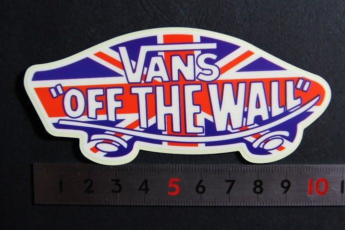 VANS OFF THE WALL SKATEBOARD SURFBOARD GUITAR DECORATIVE VINYL STICKER 